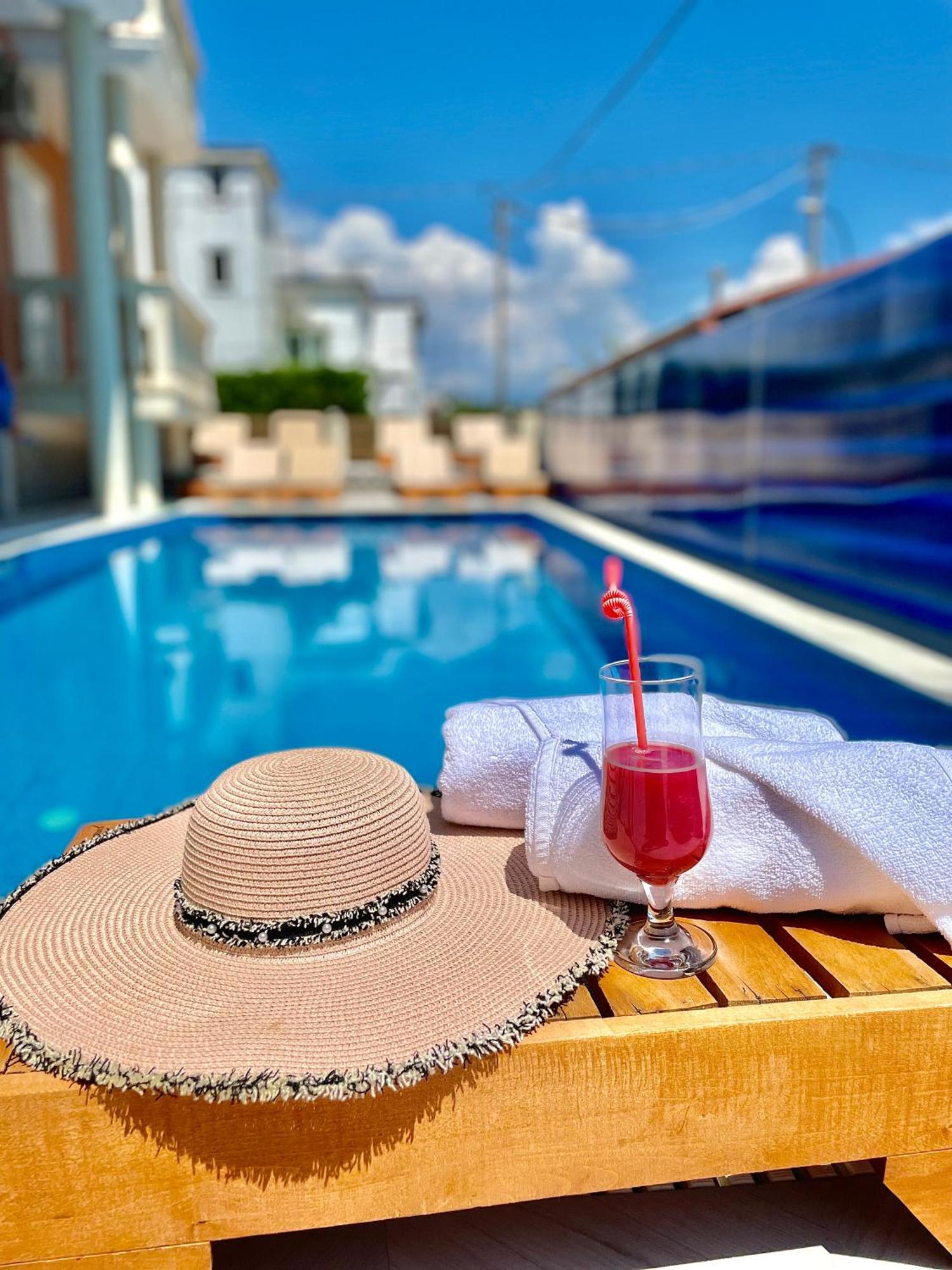 Marku Palace Ksamil Kültér fotó